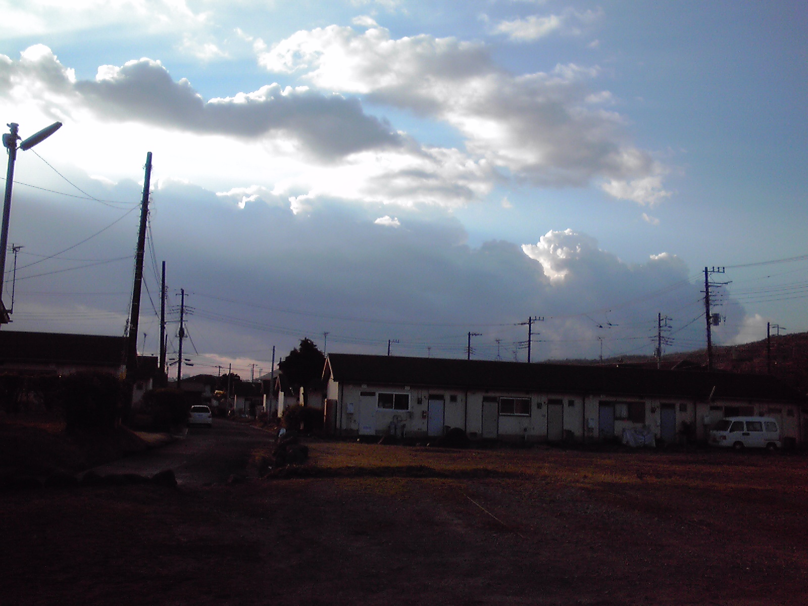 No.42270-1 地震前兆