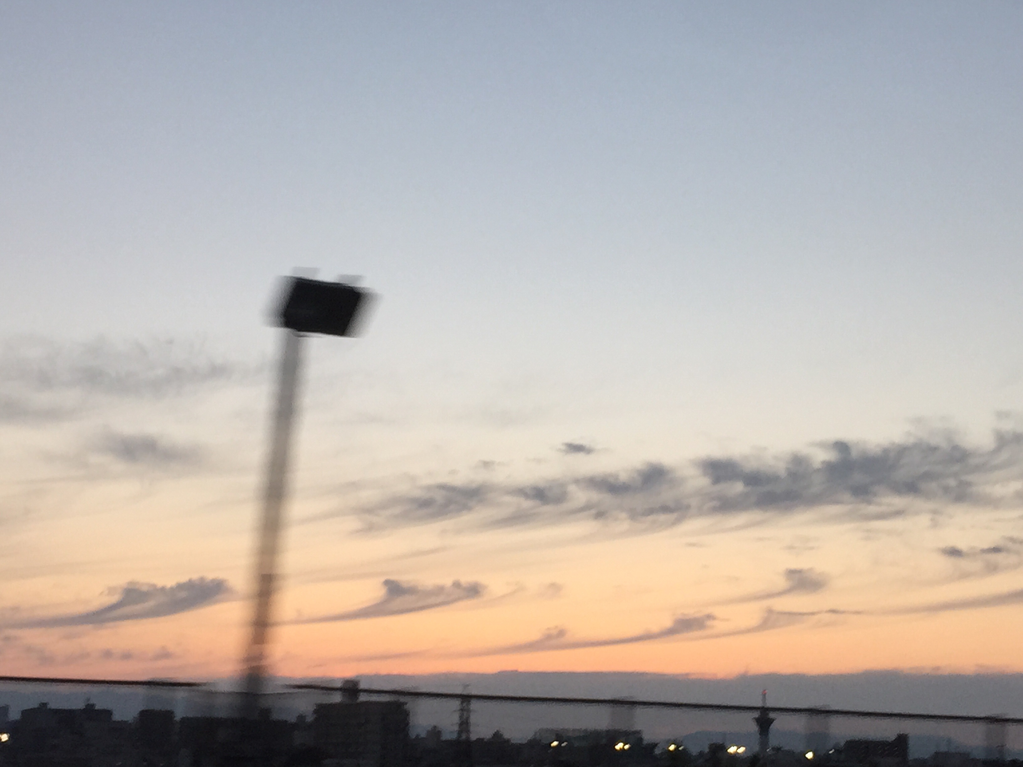 No.53553-1 地震前兆